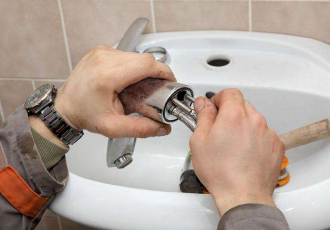 周口卫浴洁具维修电话